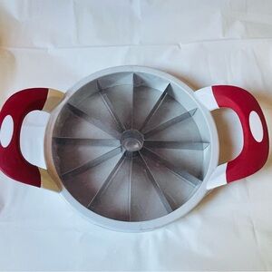 Red and White Apple Slicer: New w/out box
